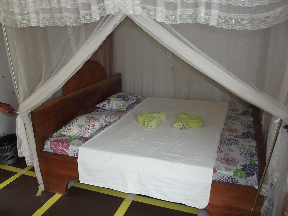 Peacock Park Hotel Укунда Екстер'єр фото