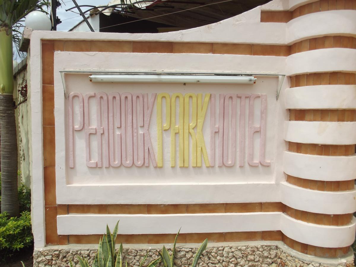 Peacock Park Hotel Укунда Екстер'єр фото